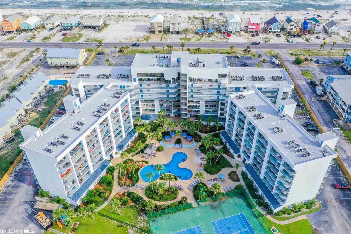 Gulf Shores Surf & Racquet Club condos in Gulf Shores
